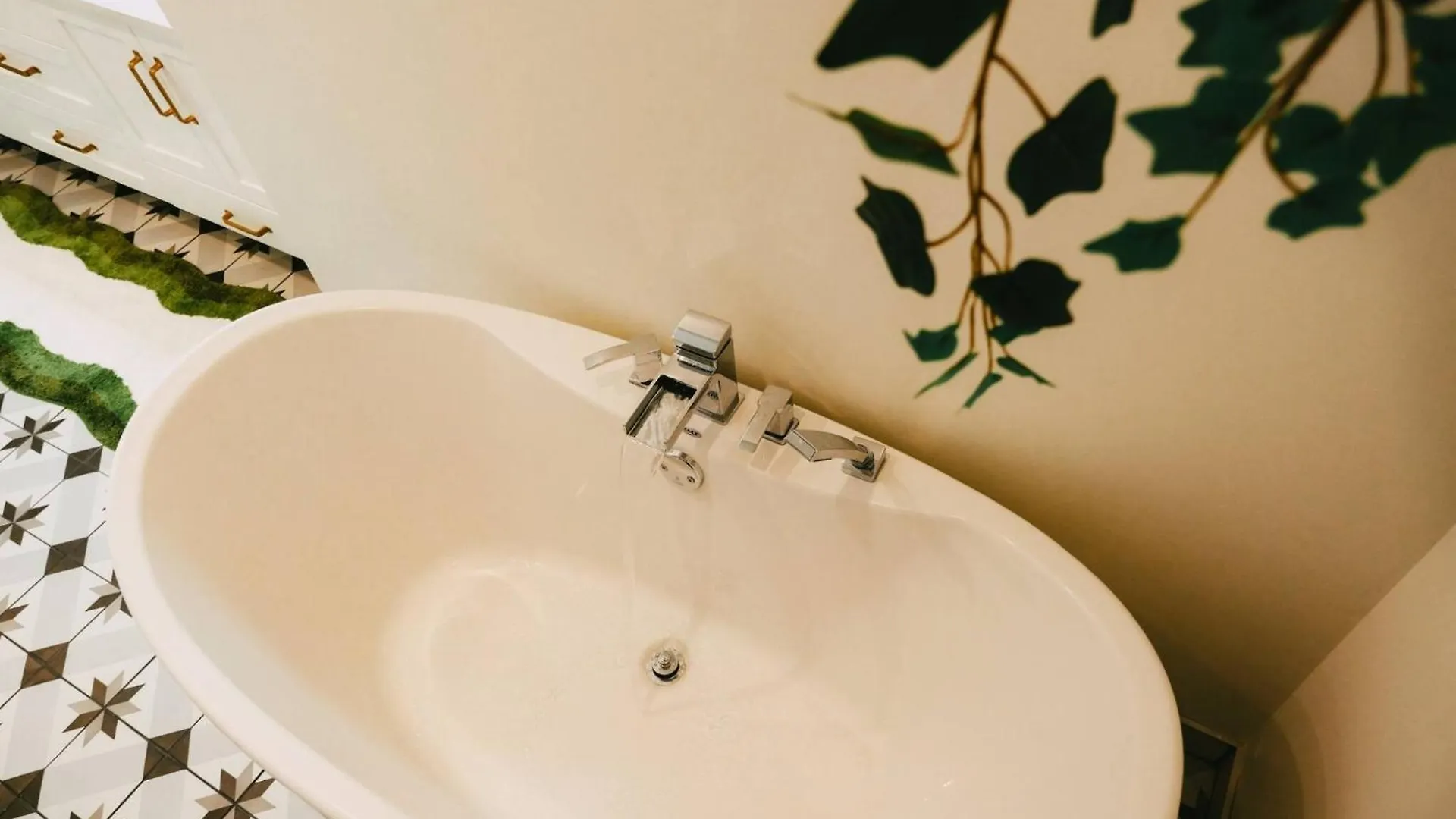 哈利法克斯New Pause Penthouse Lofts - Downtown - Free Parking公寓