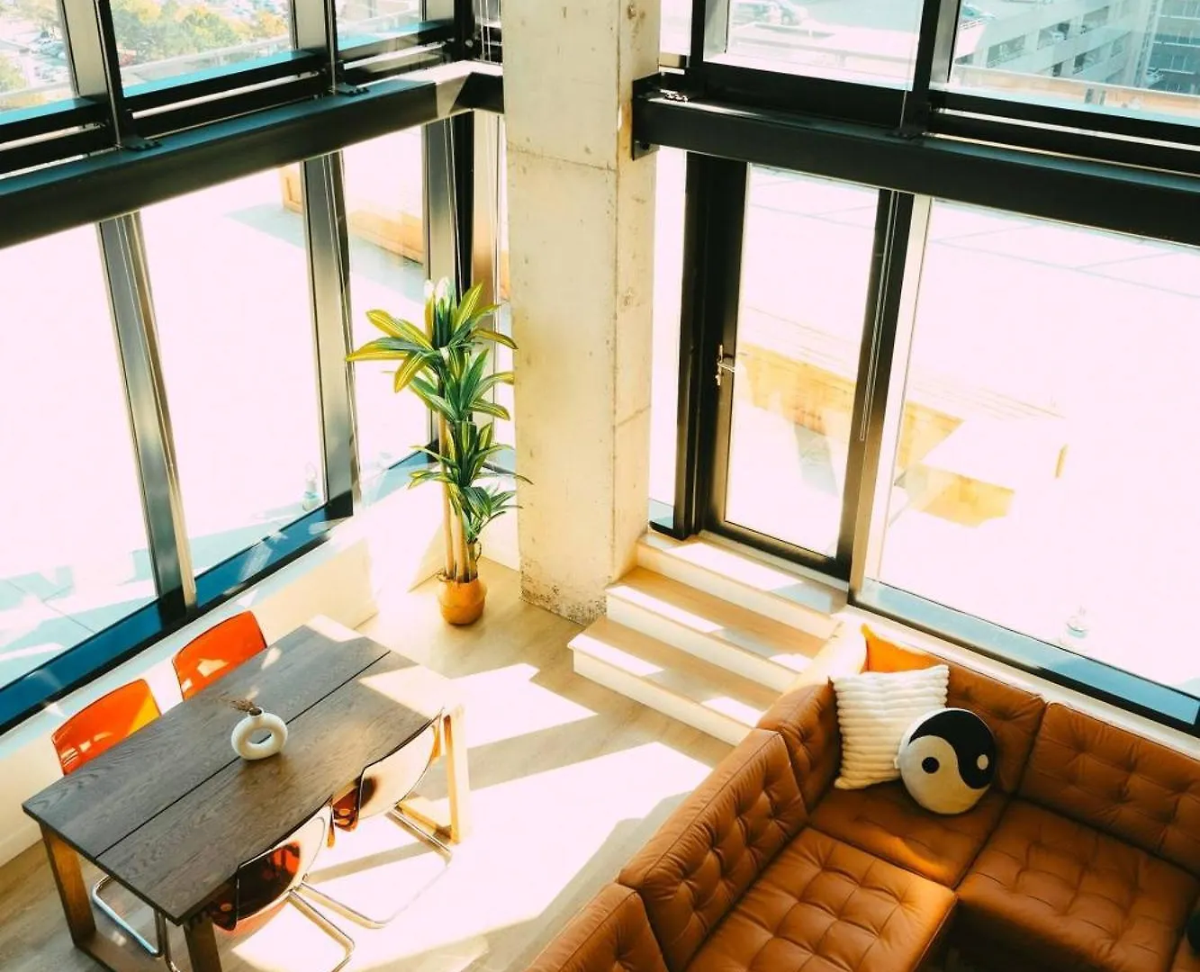 哈利法克斯New Pause Penthouse Lofts - Downtown - Free Parking公寓 0*, 哈利法克斯